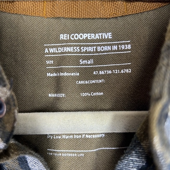 REI Flannel Shirt Size Small - Picture 4 of 11